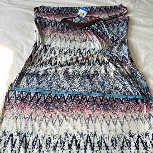 NWNT By YOUNG  dress, M - Picture 12 of 12